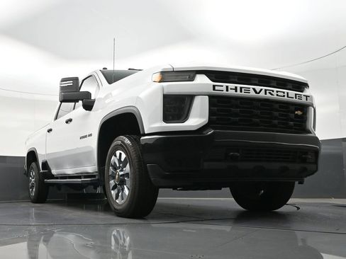 Used 2023 Chevrolet Silverado 2500 Custom w/ Custom Convenience Package image 31