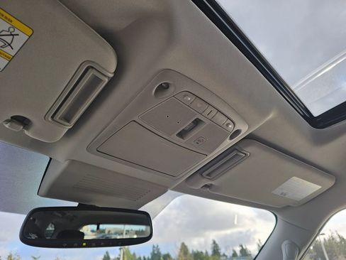 Used 2019 INFINITI QX80 Luxe w/ All-Season Package image 32