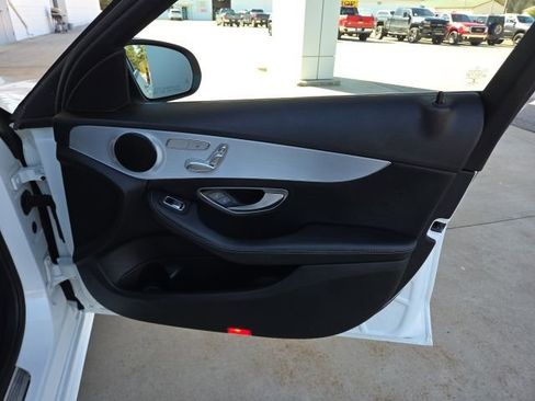 Used 2017 Mercedes-Benz C 300 4MATIC Sedan image 43