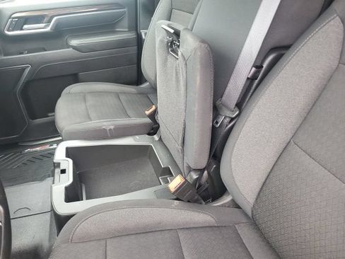 Used 2025 Chevrolet Silverado 2500 LT AWD/4WD image 33