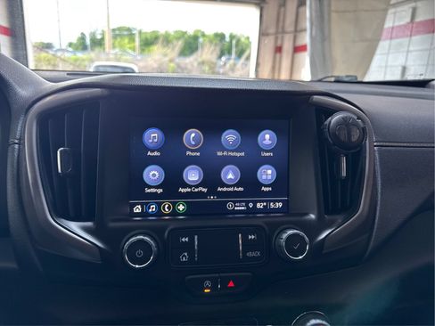 Used 2023 GMC Terrain AT4 AWD/4WD image 15