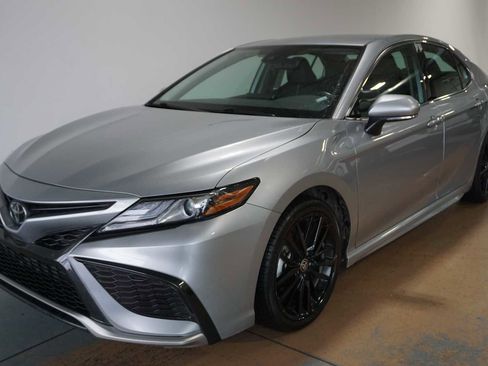 Used 2024 Toyota Camry XSE image 1