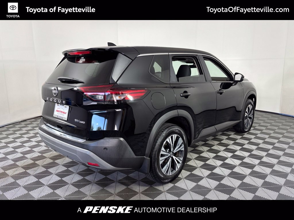 Used 2022 Nissan Rogue SV AWD/4WD image 5