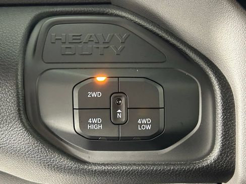 Used 2026 RAM 2500 Big Horn AWD/4WD image 22