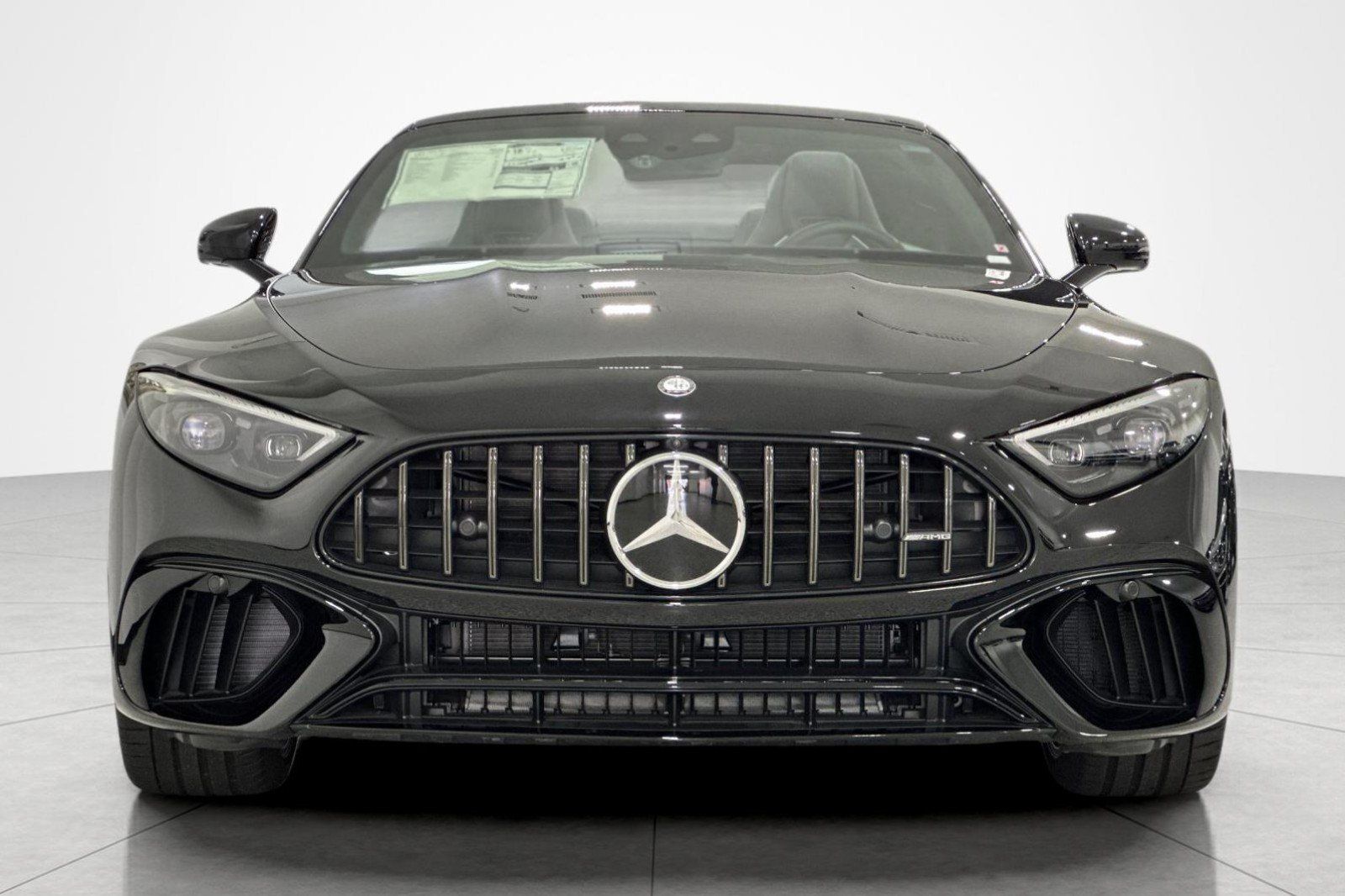 New 2025 Mercedes-Benz SL 63 AMG 4MATIC image 8