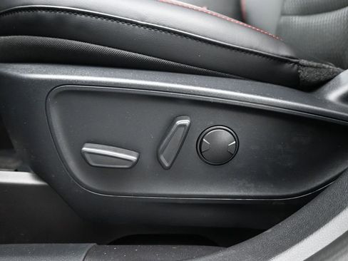 New 2025 Ford Escape ST-Line w/ Equipment Group 301A image 9