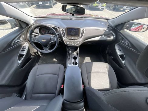 Used 2019 Chevrolet Malibu RS FWD image 27