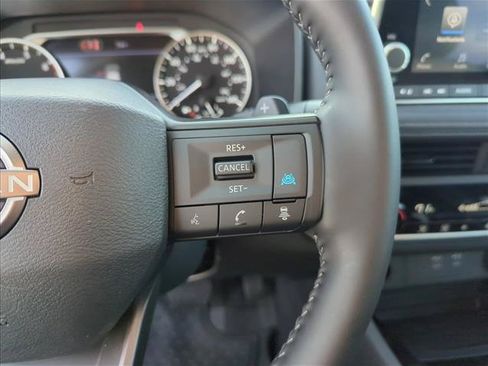 Used 2026 Nissan Rogue SV FWD image 18