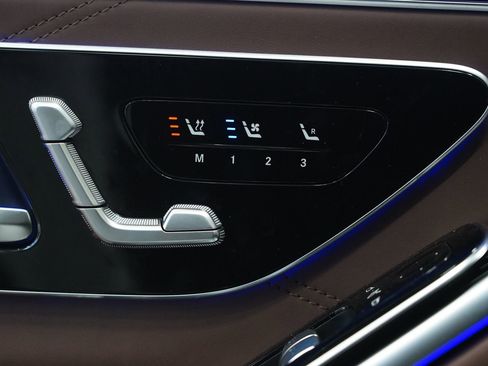 New 2026 Mercedes-Benz Maybach S 580 4MATIC image 31