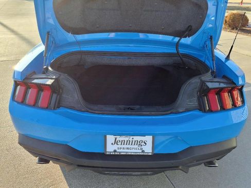 Used 2024 Ford Mustang Premium image 22