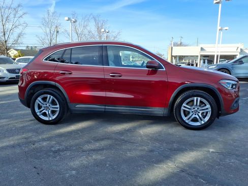 Used 2021 Mercedes-Benz GLA 250 4MATIC image 8