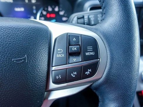 Used 2023 Ford Explorer XLT w/ Equipment Group 202A image 20