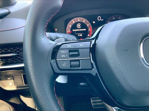 Certified 2025 Acura ADX A-Spec image 22