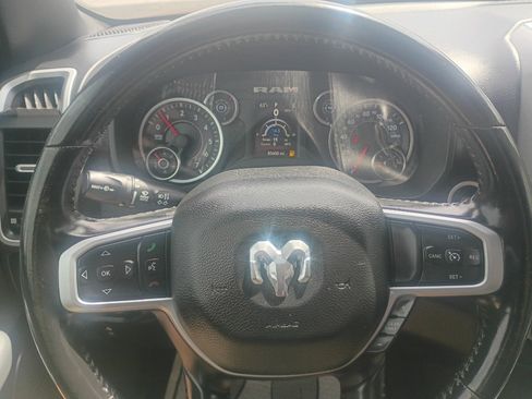 Used 2021 RAM 1500 Big Horn AWD/4WD image 16