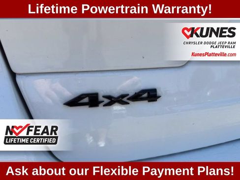 Used 2024 Jeep Grand Cherokee Altitude AWD/4WD image 12