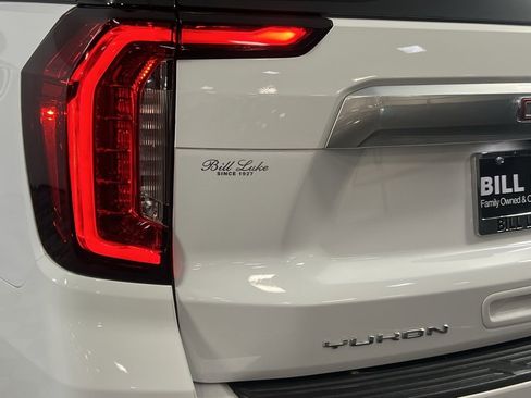 Used 2024 GMC Yukon Denali image 11