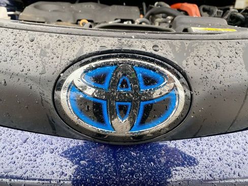 Used 2022 Toyota Sienna XLE w/ XLE Plus Package image 30