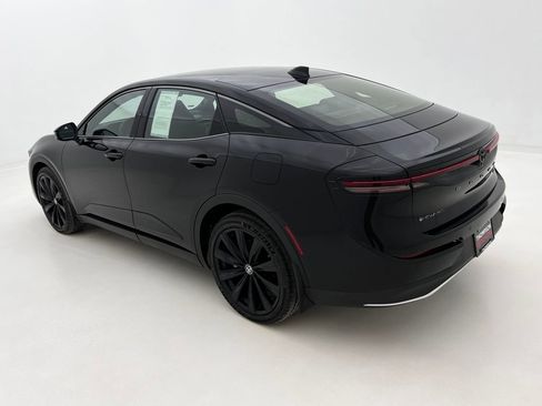 Used 2026 Toyota Crown Nightshade image 9