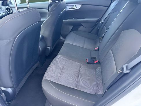 Used 2023 Kia Forte LXS image 19