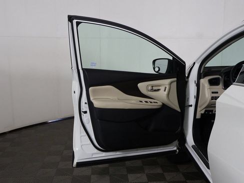 Used 2020 Nissan Murano Platinum AWD/4WD image 23