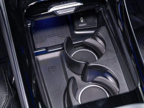 New 2026 Mercedes-Benz GLC 300 4MATIC image 19