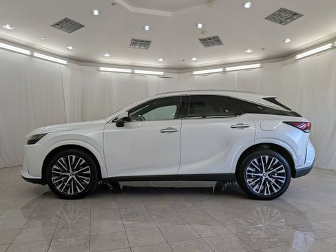 Used 2025 Lexus RX 350 w/ Convenience Package AWD/4WD image 5