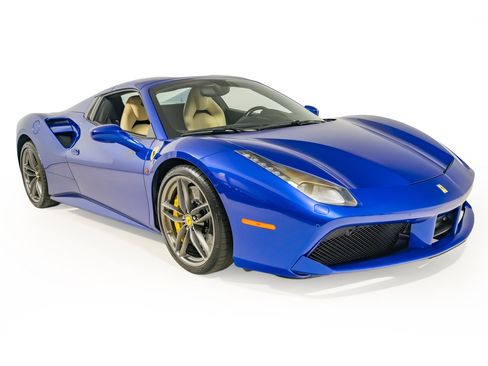 Used 2019 Ferrari 488 Spider RWD image 11