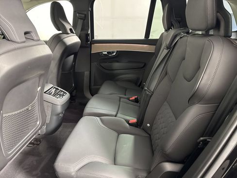 Used 2025 Volvo XC90 B6 Plus AWD/4WD image 22