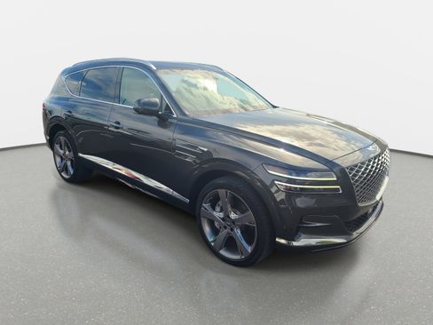 Used 2024 Genesis GV80 2.5T w/ Prestige Package image 3
