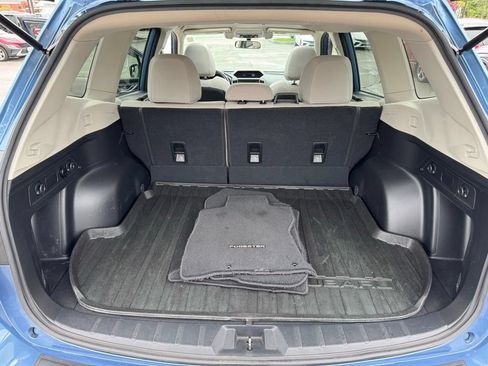 Used 2019 Subaru Forester Premium w/ All-Weather Package AWD/4WD image 29