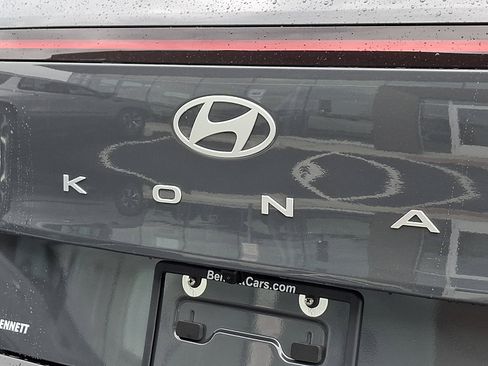New 2026 Hyundai Kona SEL Premium FWD image 11