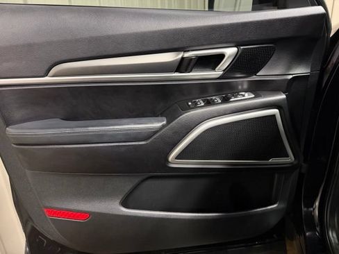 Used 2020 Kia Telluride S AWD/4WD image 12