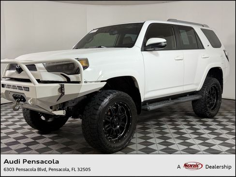 Used 2016 Toyota 4Runner SR5 Premium RWD image 1