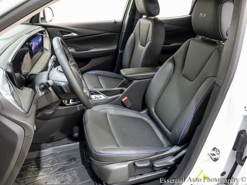 New 2026 Buick Encore GX Sport Touring image 8