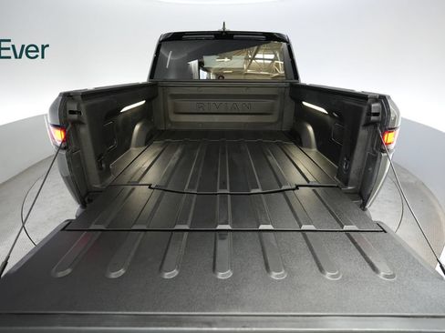 Used 2022 Rivian R1T Launch Edition AWD/4WD image 8