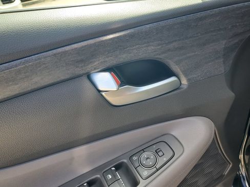 Used 2020 Hyundai Santa Fe SEL FWD image 18