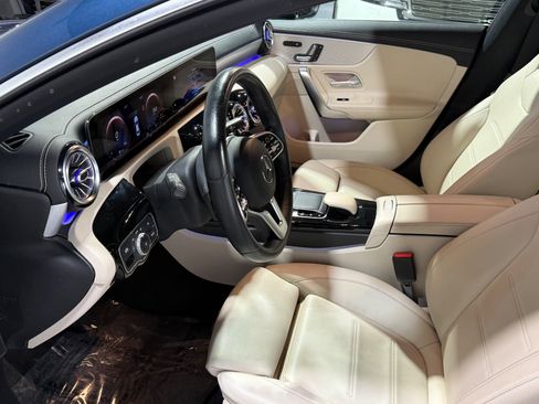 Used 2020 Mercedes-Benz CLA 250 image 20