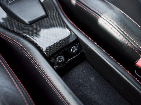 Used 2012 Ferrari 458 Italia Coupe image 57