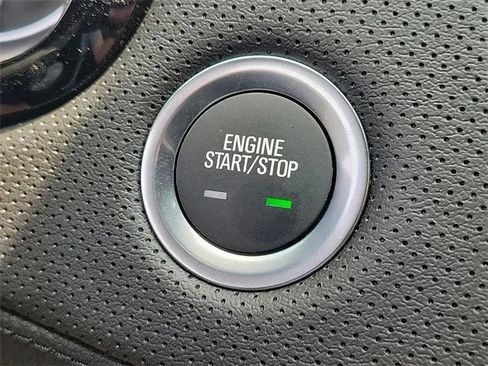 New 2024 Cadillac XT5 Luxury image 27