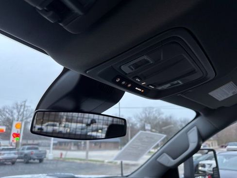 Used 2024 Chevrolet Silverado 2500 LT w/ Convenience Package image 13