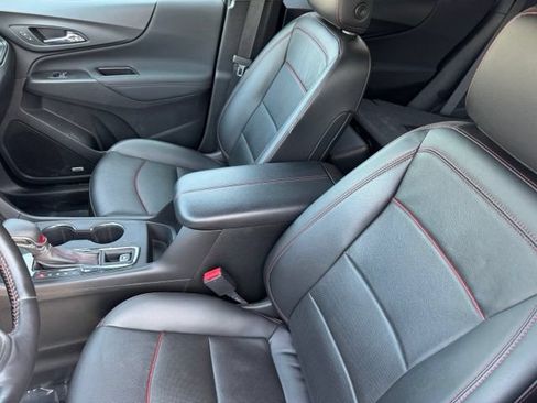 Used 2022 Chevrolet Equinox RS w/ RS Leather Package AWD/4WD image 6