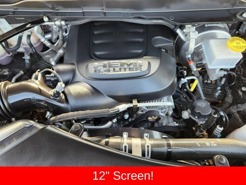 Used 2025 RAM 2500 Big Horn AWD/4WD image 41