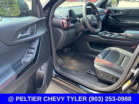 Used 2027 Chevrolet Equinox RS w/ Safety and Technology Package AWD/4WD image 12