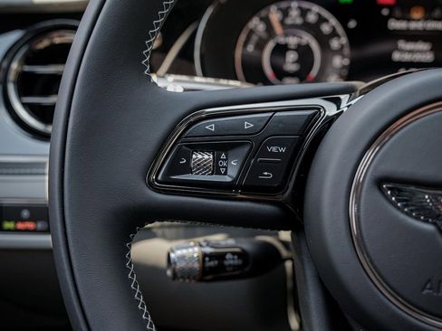 New 2025 Bentley Flying Spur Plug-In Hybrid AWD/4WD image 25