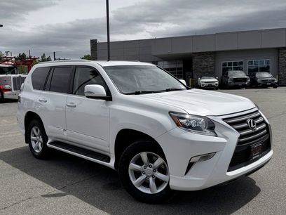 Used 2017 Lexus GX 460 w/ Navigation Package