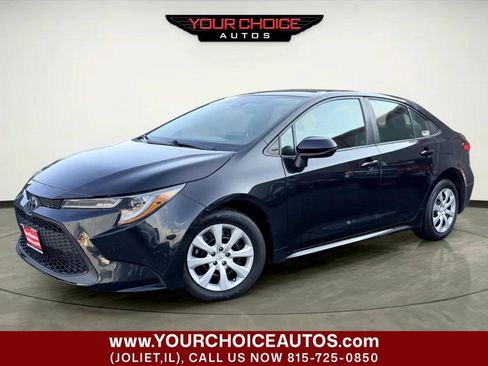 Used 2021 Toyota Corolla LE FWD image 1