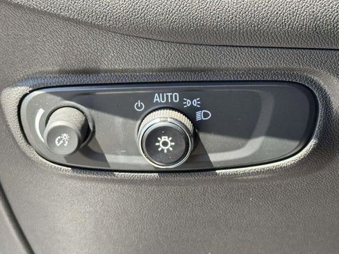 Used 2024 Chevrolet Equinox RS AWD/4WD image 22