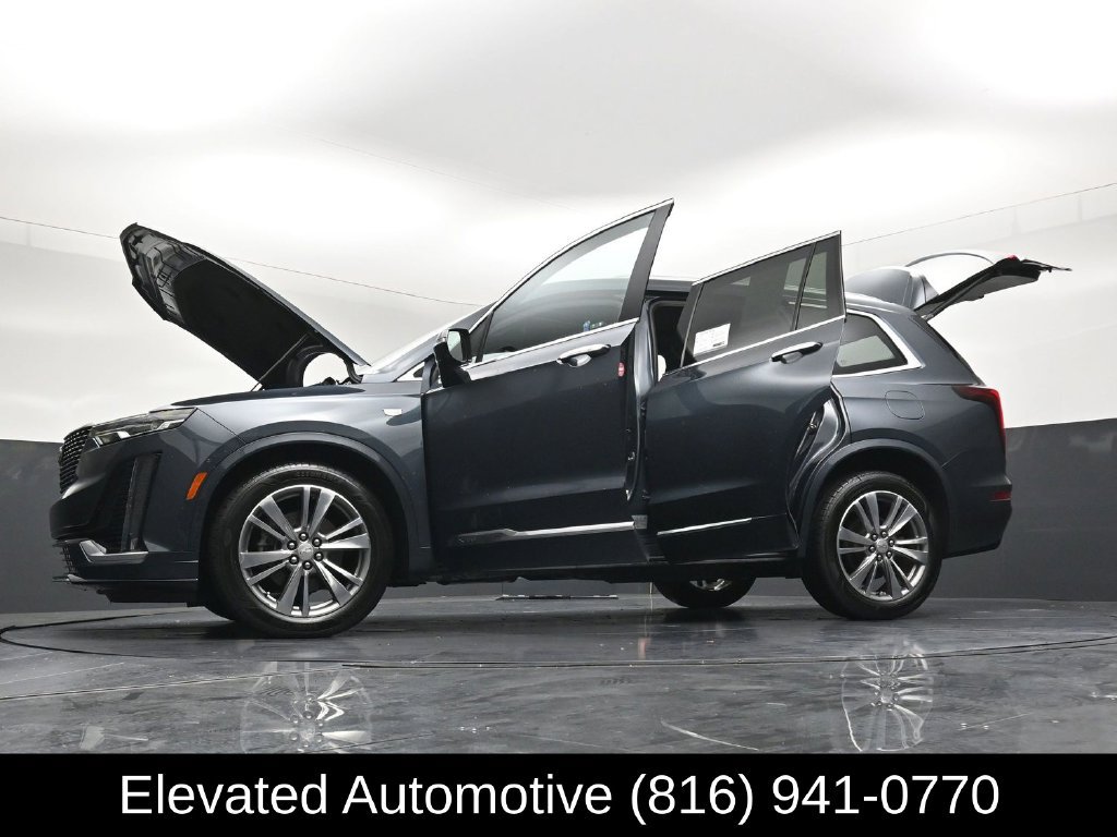 Used 2021 Cadillac XT6 Premium Luxury AWD/4WD image 38