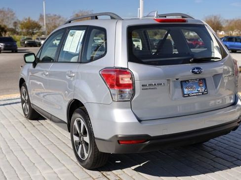 Used 2017 Subaru Forester 2.5i w/ Alloy Wheel Package image 3