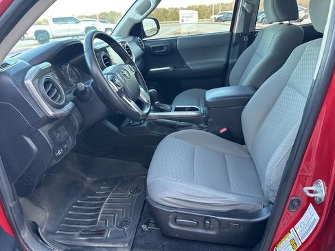Used 2021 Toyota Tacoma SR5 image 14